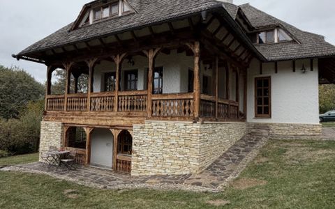 Casă individual în Sălicea | 3.000 mp de curte, foișor