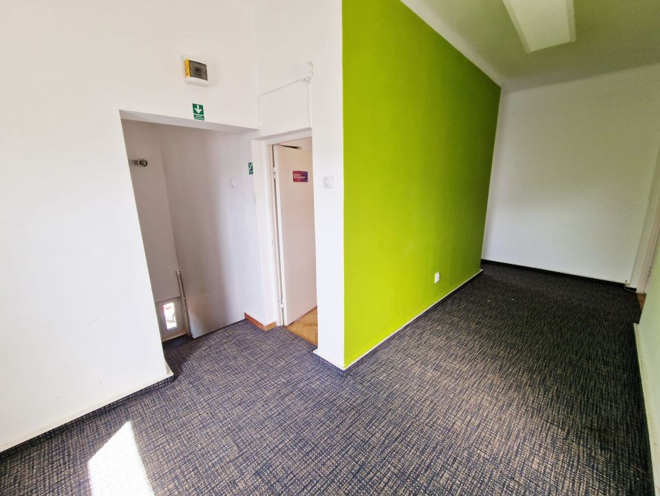 Casa pentru activitati de birouri in Andrei Muresanu – fotografia 9 din 22