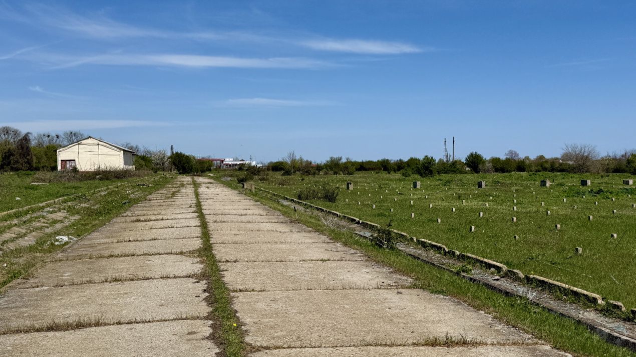 Teren intravilan pe partea cu Marea in zona Aerodrom TUZLA NIBIRU Costinesti – fotografia 15 din 22