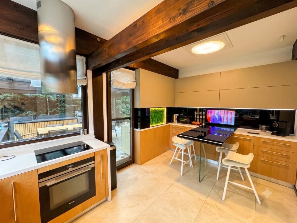 Vilă la cheie, de vânzare, situata pe str. D. D. Roșca, Făget - comision 0 – fotografia 10 din 11