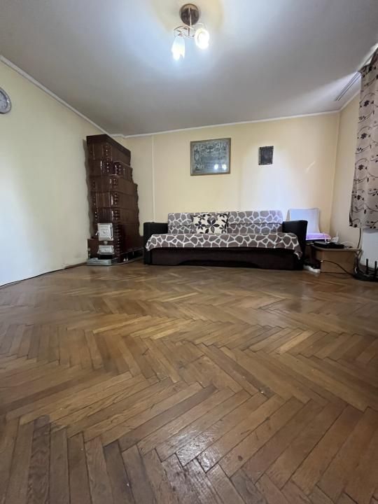 Casa pe parter 3 camere ingrijita curte si gradina Gaesti Nord – fotografia 16 din 35