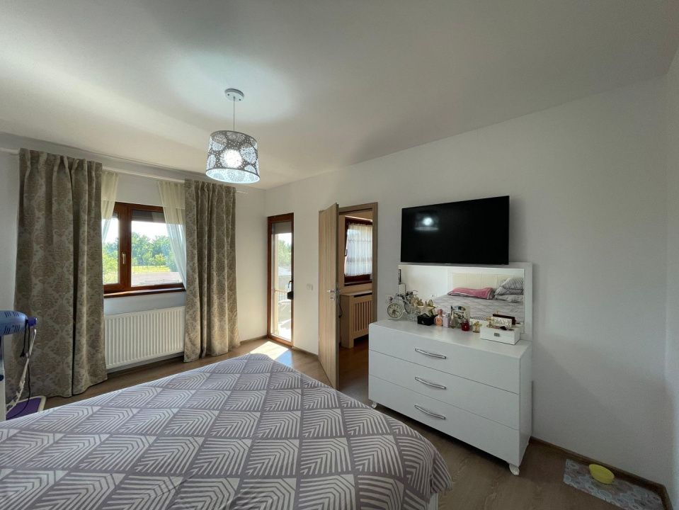 Duplex mobilat si utilat 4 camere - Mosnita Veche – fotografia 12 din 20