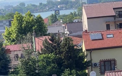 Vila impresionanta P+3, Bulevardul Mamaia, zona Tomis II