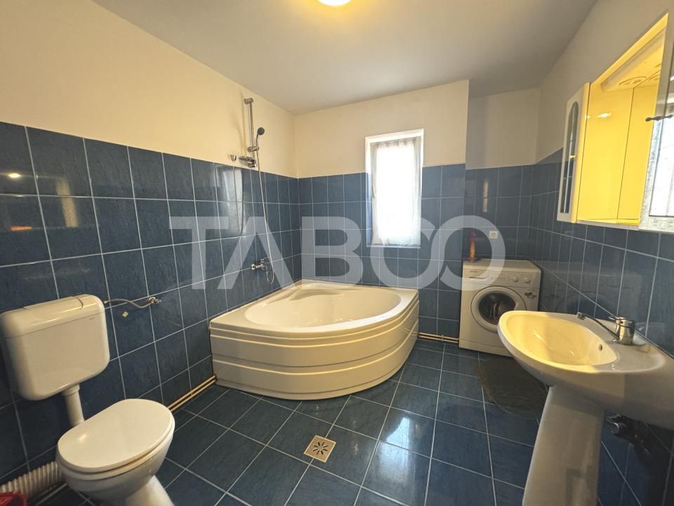 COMISION 0 - Apartament decomandat 4 camere 90 mpu Vasile Aaron Sibiu – fotografia 8 din 15