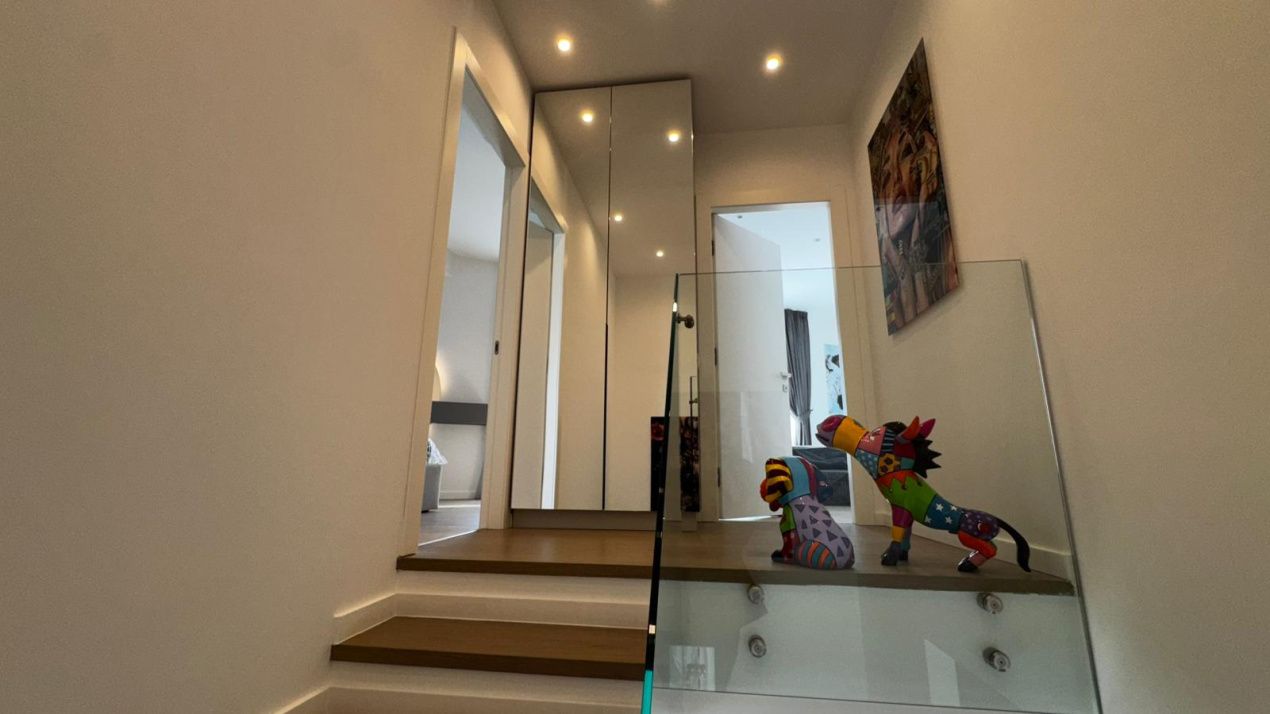 Duplex 3 camere 127MP | Sisesti | Vedere spre lac | Prima inchiriere | Parcare | – fotografia 21 din 27