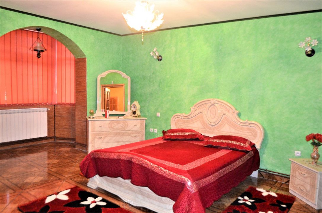 Vila spatioasa de vanzare in zona Kamsas – fotografia 12 din 34