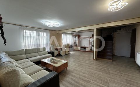 Casa de vanzare cu 5 camere si teren 426 mp 2 fronturi in Arhitectilor