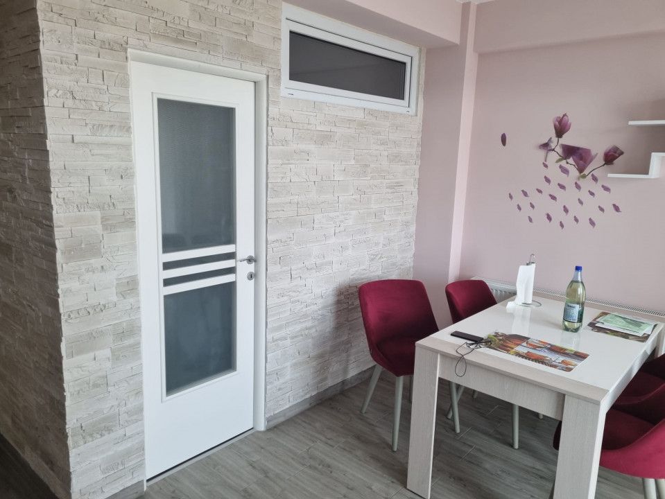 Apartament de 3 camere, 55 mp, terasa de 25, parcare, zona Vivo! – fotografia 8 din 10