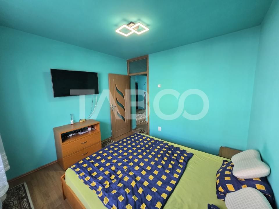 Comision 0 Apartament 3 camere de vanzare decomandat etaj 2 V.Aaron – fotografia 11 din 19
