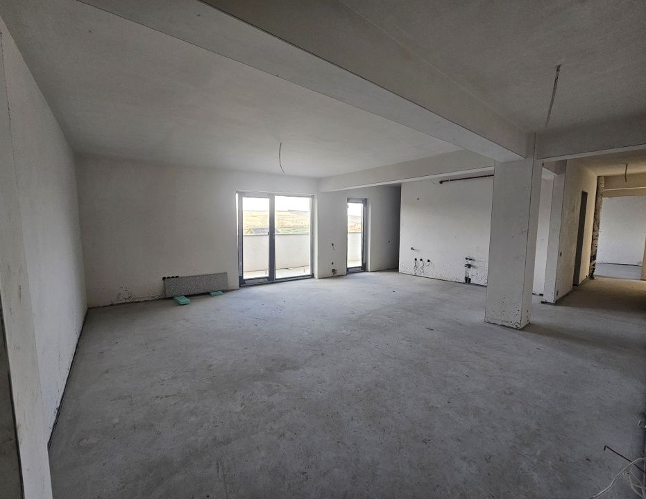 Apartament in curs de amenajare, cartierul Someseni – fotografia 2 din 10