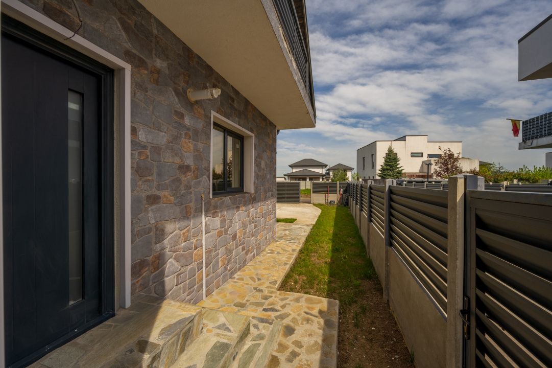 DOMNESTI - INTRAREA FOISORULUI, VILA 245 MP TOTAL, LOT 357 MP! – fotografia 41 din 47