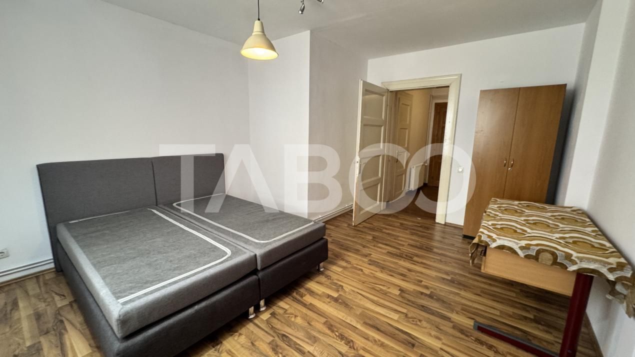 Apartamanet 3 camere de inchiriat mobilat utilat 100 mpu CENTRAL Sibiu – fotografia 6 din 7