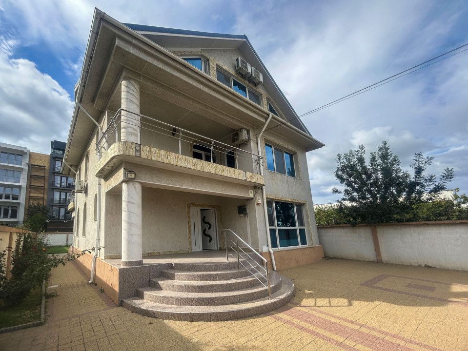 Pensiune cu 10 camere in Mamaia-Sat, zona LIDL . Oportunitate de investitie – fotografia 8 din 29