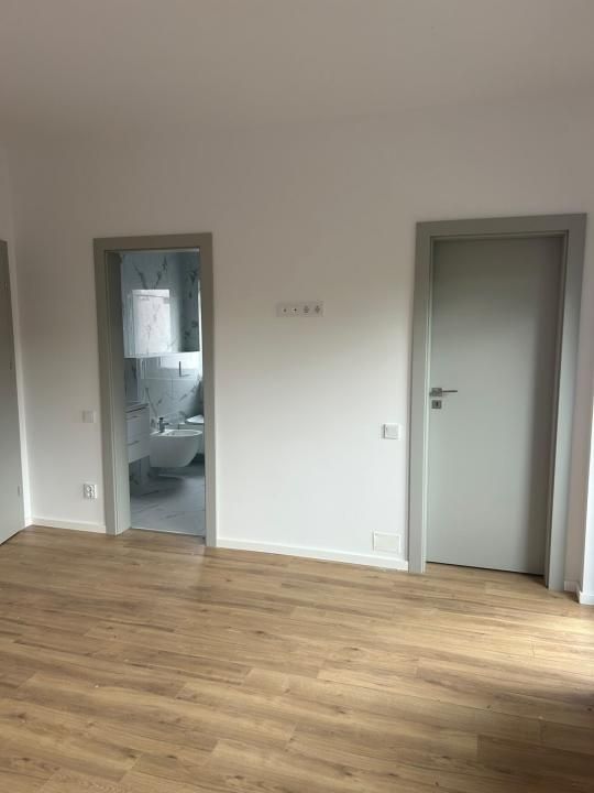 Duplex finisat, 130 mp utili, 2 locuri de parcare | zona Tineretului – fotografia 8 din 13