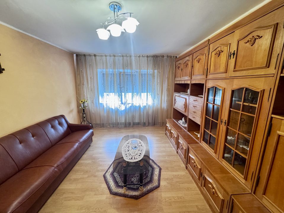 apartament cu 2 camere-decomandat-de vanzare-zona de nord – fotografia 10 din 14