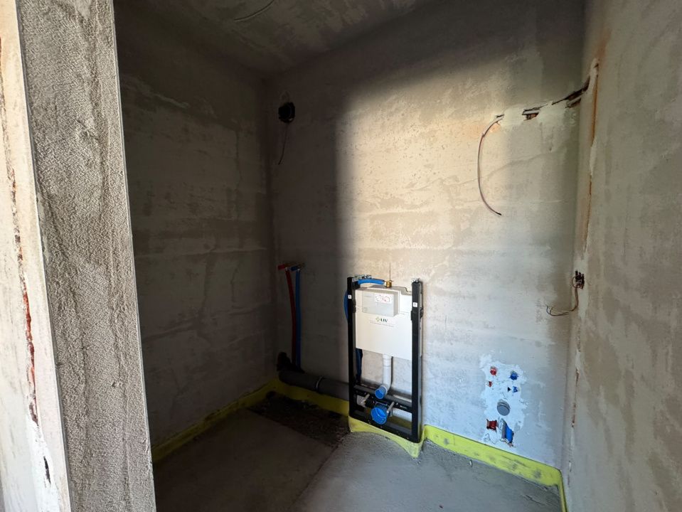 Casă înșiruită cu etaj, semifinisată interior, 142 mp., Florești – fotografia 10 din 10