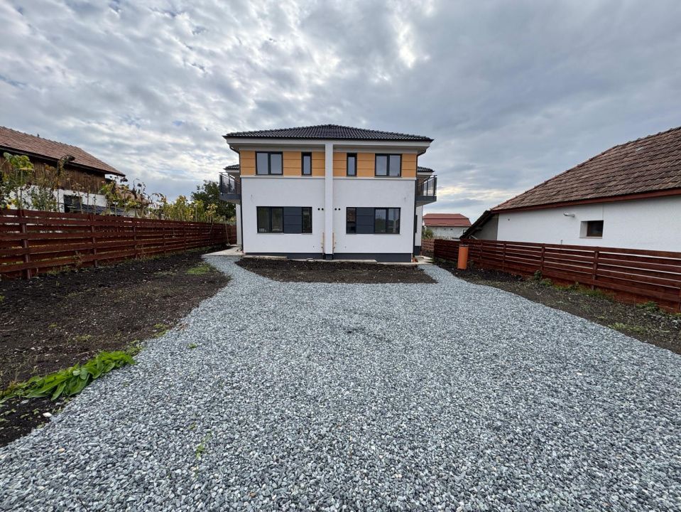 Oportunitate! Casă de tip duplex, 4 camere, 120 mp.,la 15 min. de Cluj – fotografia 2 din 14