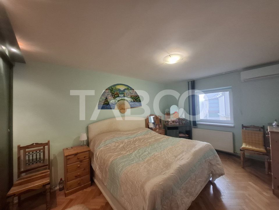 Apartament 5 camere de vanzare 138 mp utili zona Ciresica Sibiu – fotografia 14 din 25
