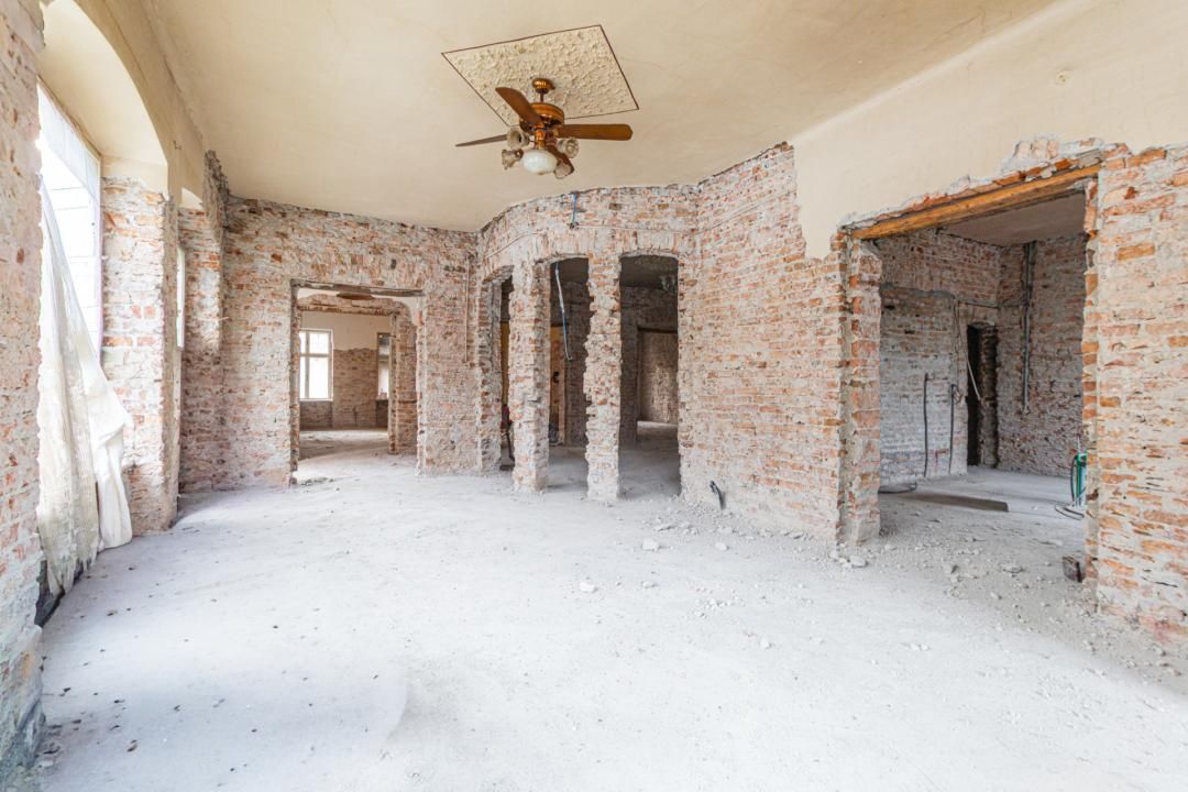 Proiect de restaurare lângă Cetatea Prejmer,  casă și teren de 5.458 mp – fotografia 30 din 35