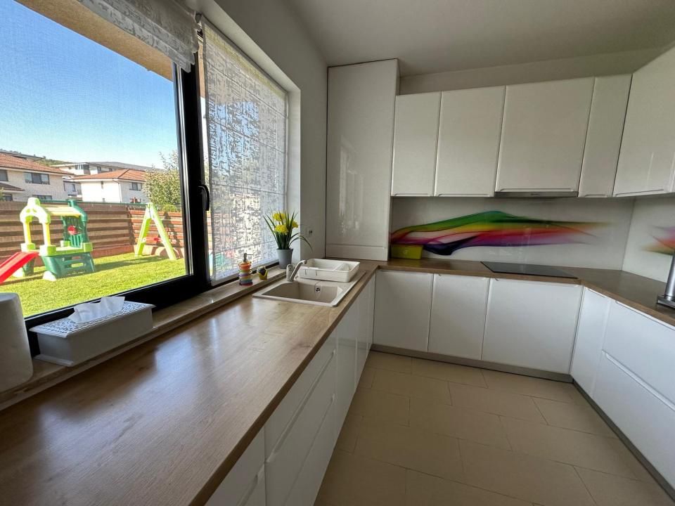Casă tip duplex | 5 camere | 300 mp teren | Zona Terra, Florești – fotografia 3 din 13