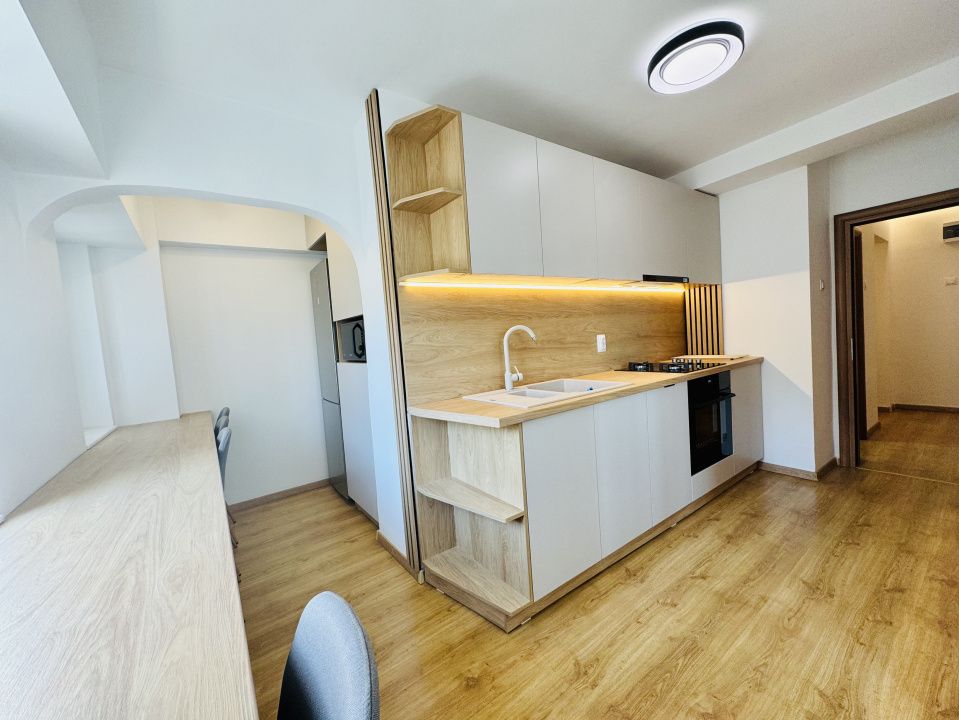 Apartament frumos amenajat cu  4 camere in Decebal-Metrou Muncii – fotografia 18 din 22