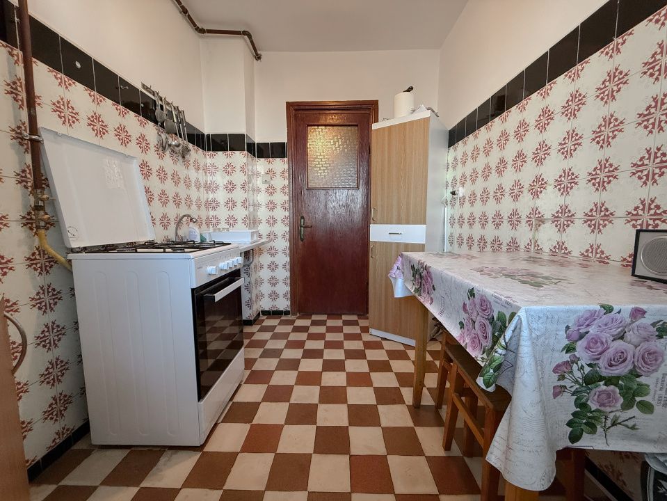 Apartament cu 2 camere Constanta, Tomis Nord, 6/10, decomandat, GAZE – fotografia 6 din 15