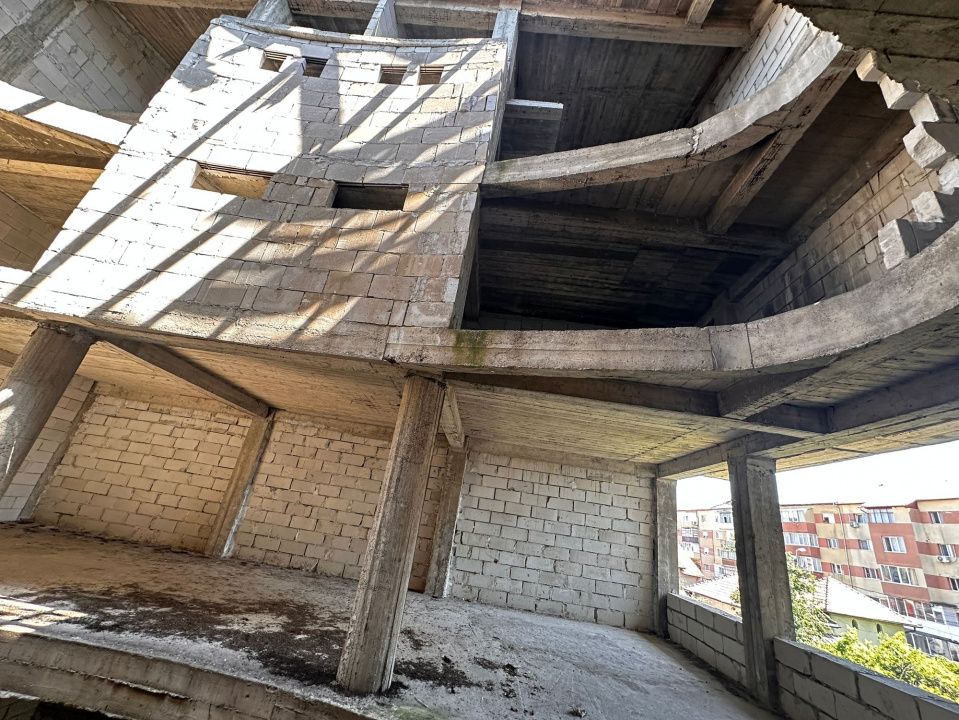 HOTEL S+P+2E+M de vanzare in Alba Iulia Cetate – fotografia 1 din 11