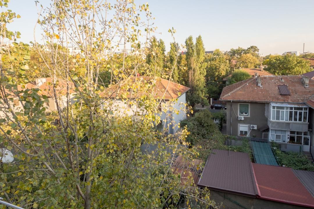 Eroii Revolutiei metrou, parc, gata de mutat, centrală proprie – fotografia 12 din 36