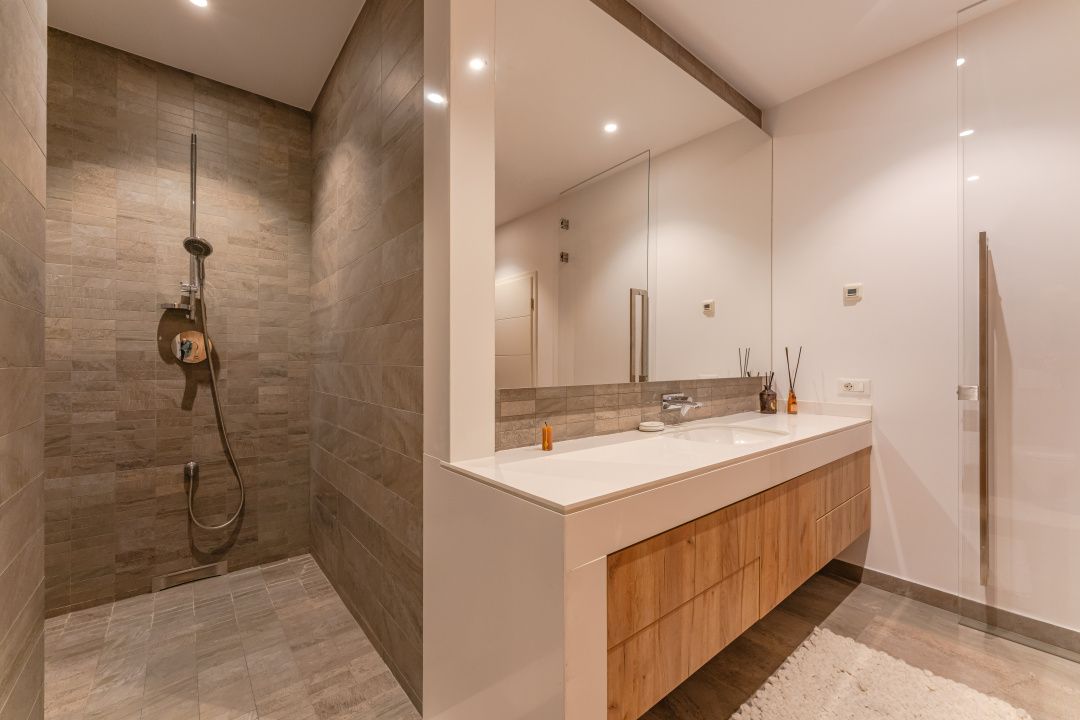 Apartament Exclusivist | Jacuzzi |  Terasa | Vedere Brașov – fotografia 18 din 22