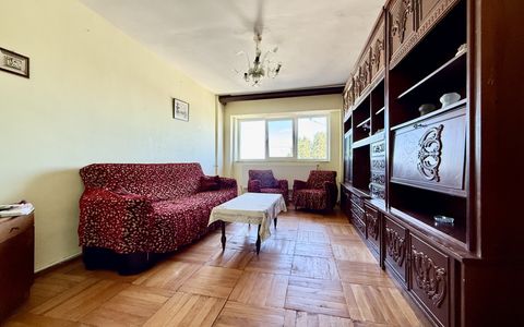 Apartament cu 3 camere decomandat Icil - Casa de Cultura