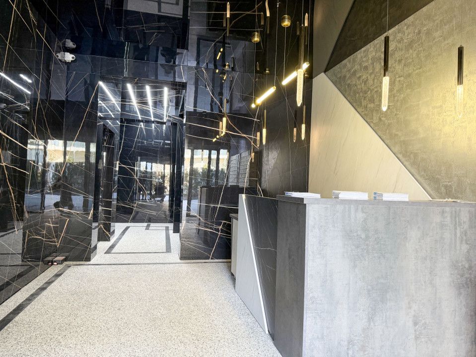 Studio cu vedere la lac Stefan Building Lake – fotografia 8 din 9