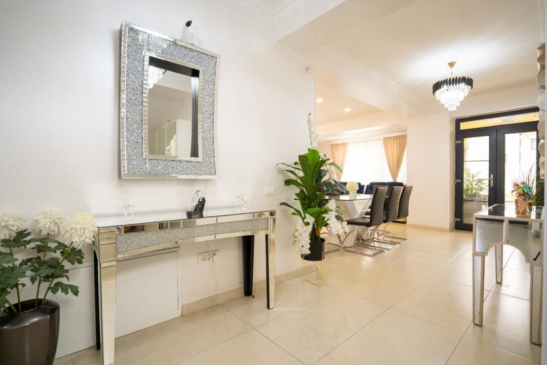 Pantelimon | Vila 8 Camere 556 MP + Teren 1038 MP + Garaj | Constructie 2020 – fotografia 10 din 46