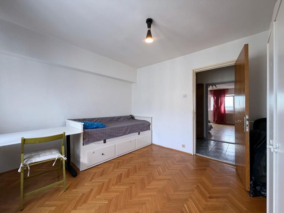 Apartament cu 4 camere de inchiriat – Turda, langa Parcul Regina Maria – fotografia 6 din 15