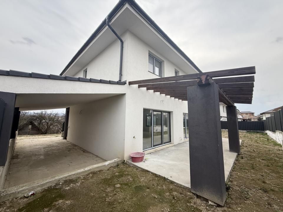 Casă individuală 120mp utilități, 380 teren, Dezmir – fotografia 2 din 18