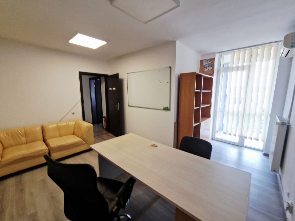 Spatiu de birouri langa Tribunal cu parcare subterana – fotografia 7 din 14