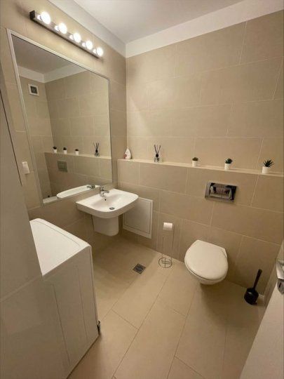 3 Camere de inchiriat | Tineretului | Centrala Proprie |Parcare | – fotografia 7 din 8