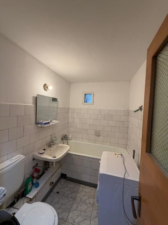 Apartament 3 camere decomandat, luminos, zona Exercițiu – Confort și liniște – fotografia 7 din 8