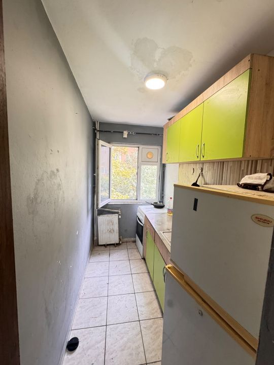 Apartament 3 camere de vânzare în KM 4-5, Constanța – fotografia 1 din 10