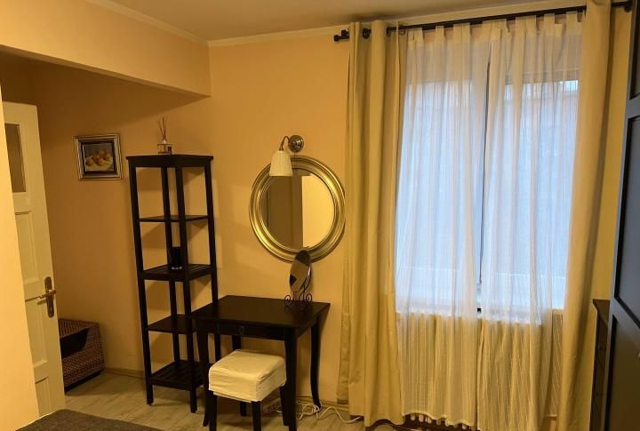 2 Camere de inchiriat | P-ta Romana | Metrou | CatFriendly | Mobilat – fotografia 6 din 9
