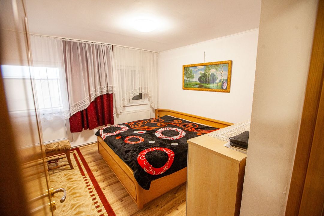 Casa Finisata 6 camere 681 mp.Teren Micesti Renovata Modern Curte Gard Utiliati – fotografia 36 din 68