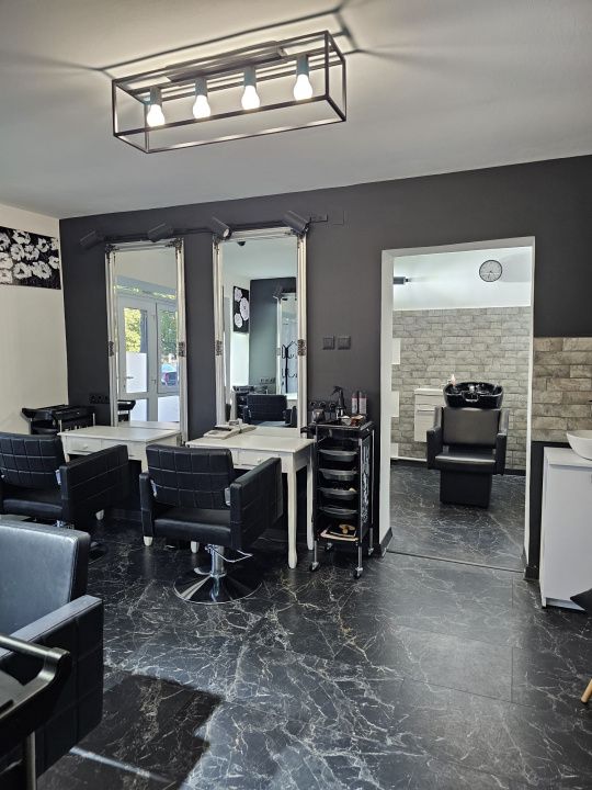 SPATIU COMERCIAL I 60 MP I CETATEI FINISAT COMPLET I DE VANZARE I – fotografia 1 din 7
