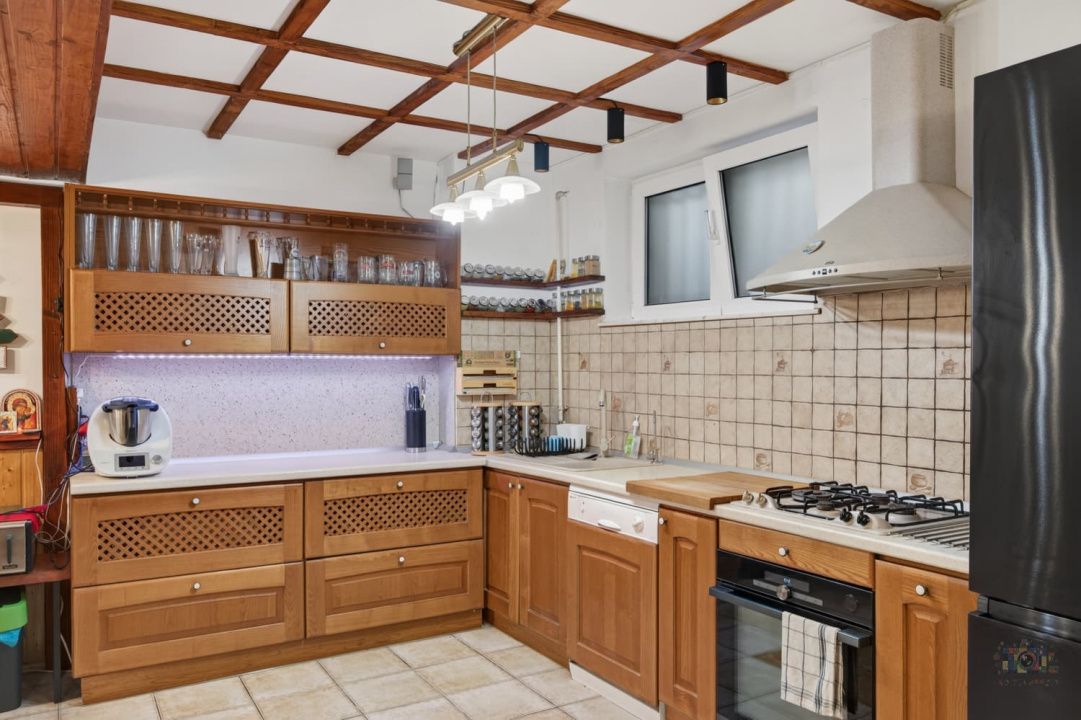 BULEVARDUL PIPERA - VILA 315 MP UTILI, LOT 462 MP, COMPLEX PRIVAT! – fotografia 11 din 20
