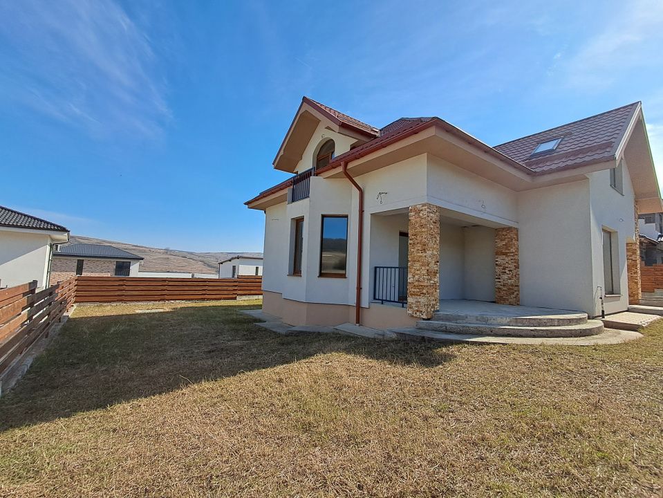 COMISION 0% CUMPARARE/Casa INDIVIDUALA teren 570 mp,CHINTENI – fotografia 3 din 18