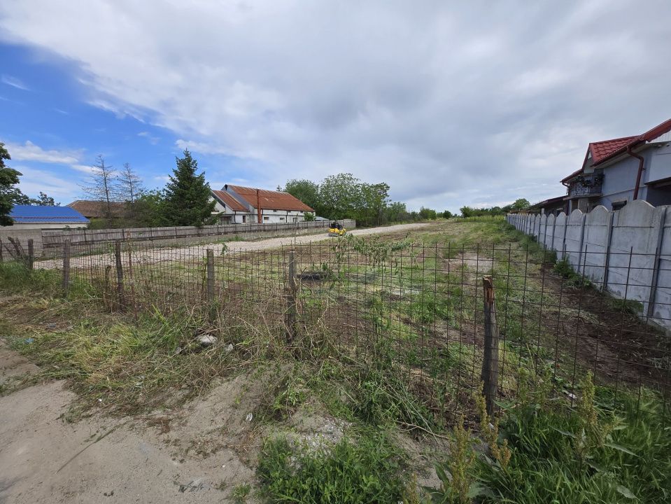 Teren intravilan, 300 mp, Carcea-Stadion – fotografia 1 din 3