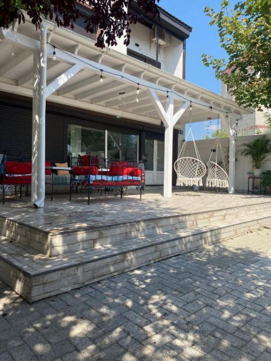 VILA DE INCHIRIAT I 110MP I VEDERE FRONTALA LA MARE I MAMAIA NORD – fotografia 1 din 16