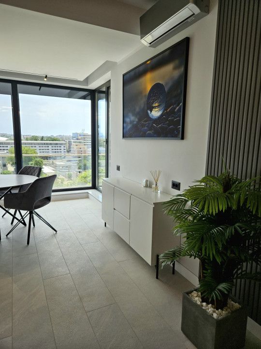 Apartament premium de inchiriat, la cativa pasi de plaja – fotografia 2 din 19