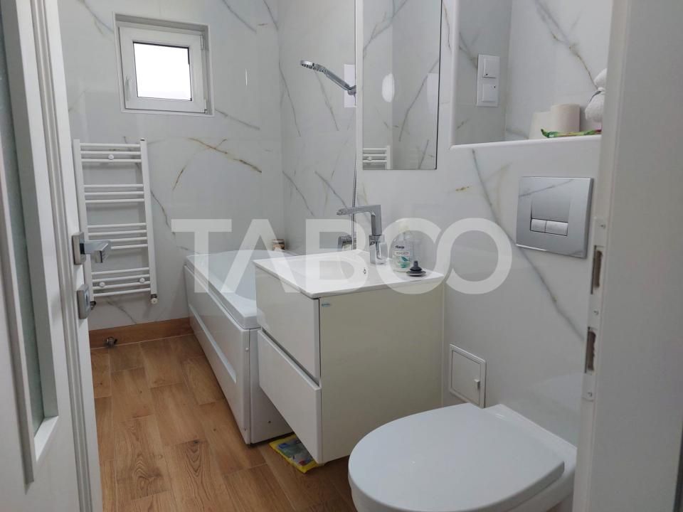Pret Avantajos-Apartament 50 mpu 2 camere etaj 3 pivnita Cisnadie – fotografia 10 din 12