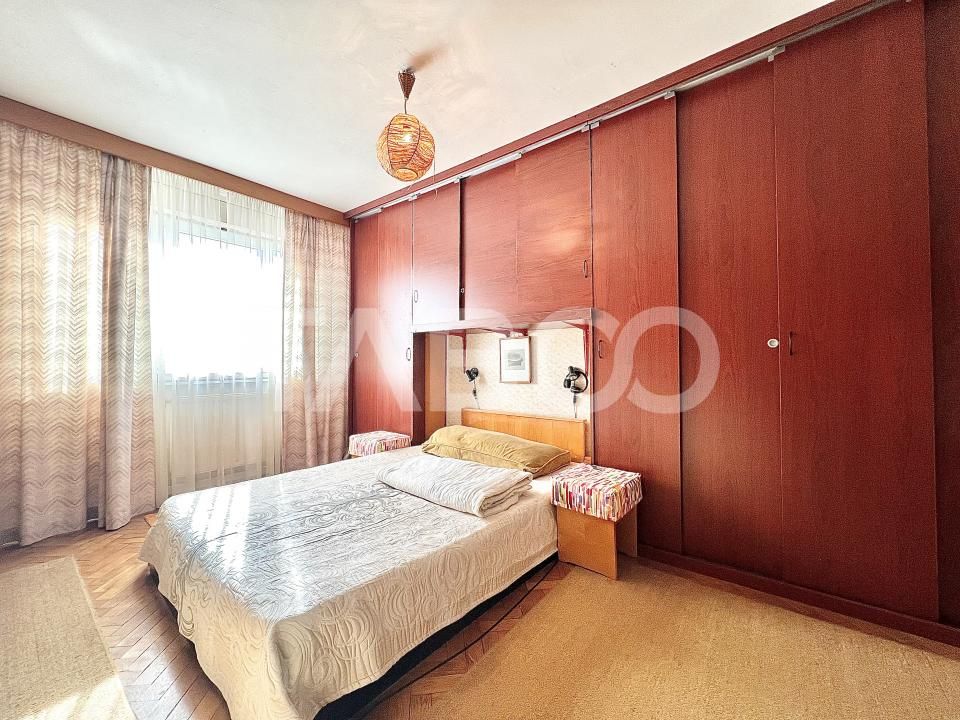 Apartament cu 4 camere Manastur izolat etaj 3 cu boxa langa Baza Sport – fotografia 2 din 15