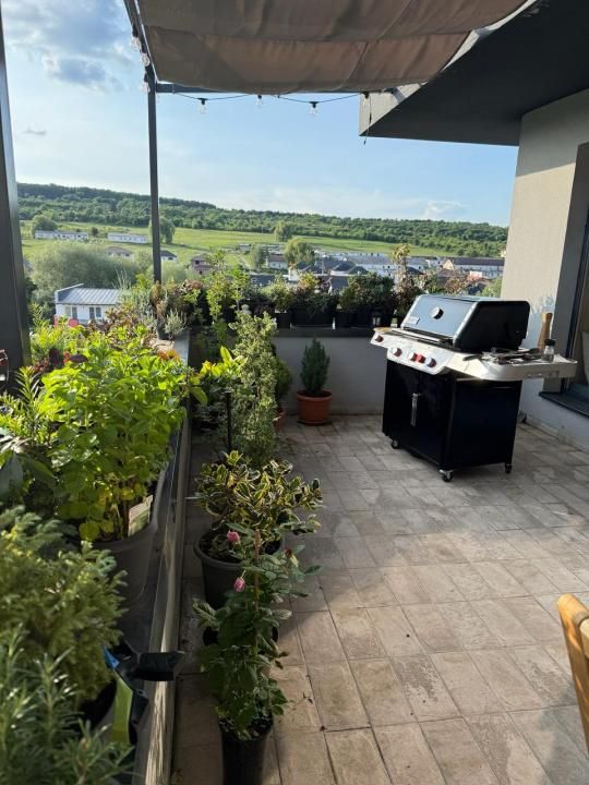 Penthouse cu terasă panoramică și vedere spre Cetatea Cisnădioara – Cisnădie – fotografia 5 din 20
