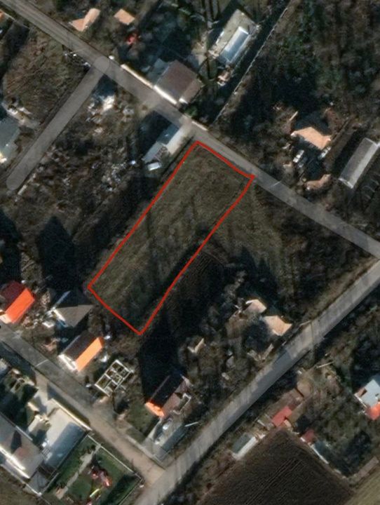 Teren intravilan generos cu utilitati si front larg in Jucu de Sus – fotografia 2 din 7